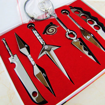 NARUTO: 7 Pcs Mini Metal Weapons Model Kunai Knife Set.